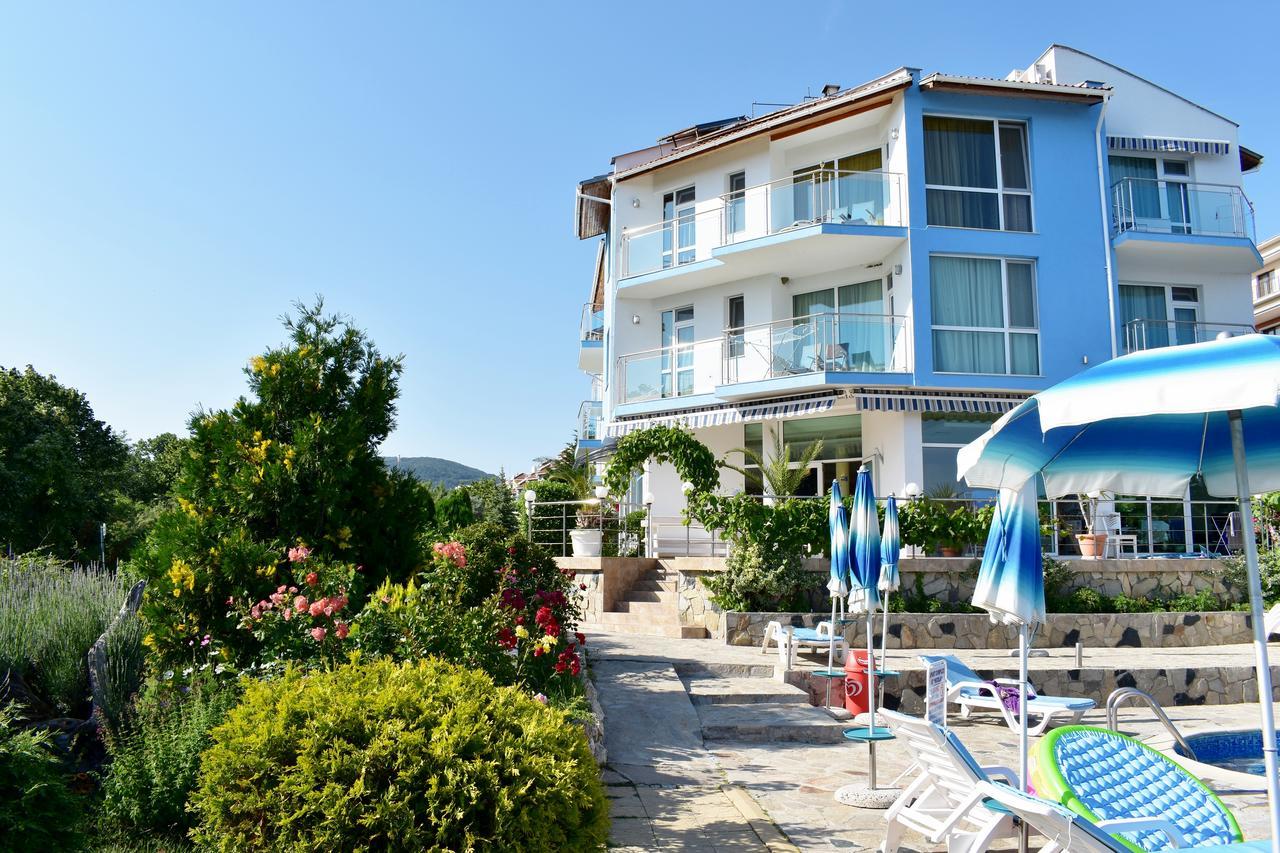 Nushev Hotel Sveti Vlas Exterior foto